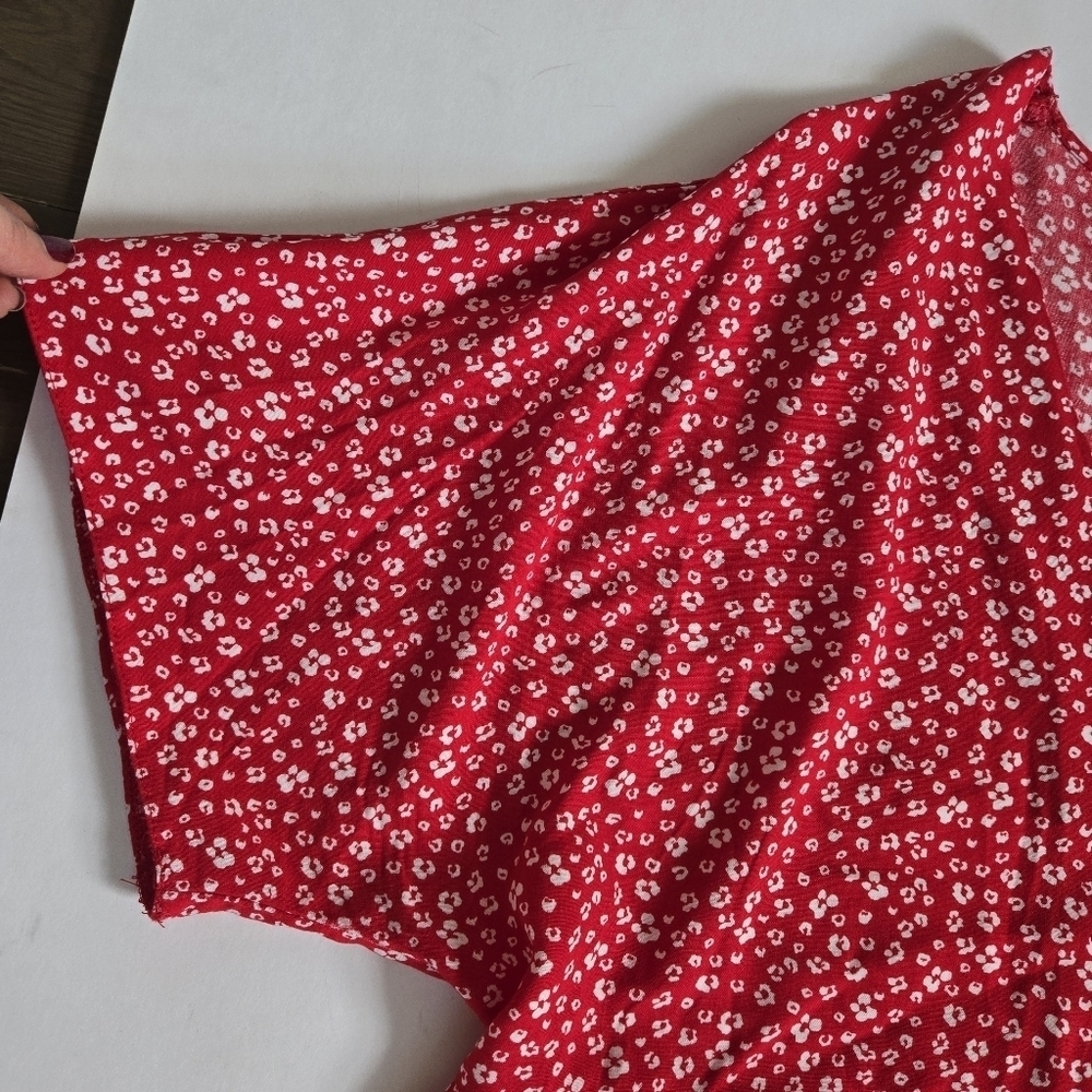 Asos Design red with white floral button down baby doll dress sz US 4 - Picture 5 of 10